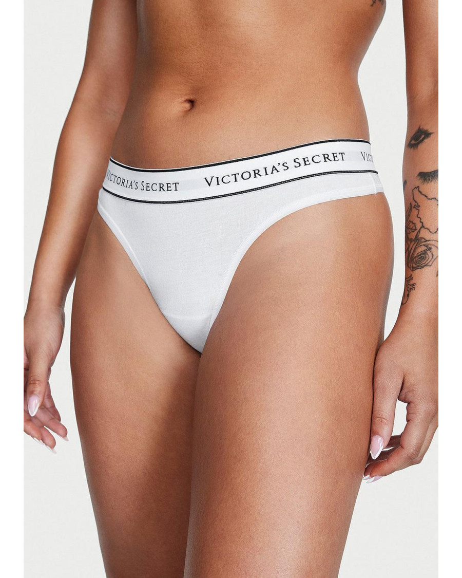 Бавовняні трусики-стрінги Victoria's Secret Logo Cotton Thong — Білі Бавовняні трусики-стрінги Victoria's Secret Logo Cotton Thong — Білі
