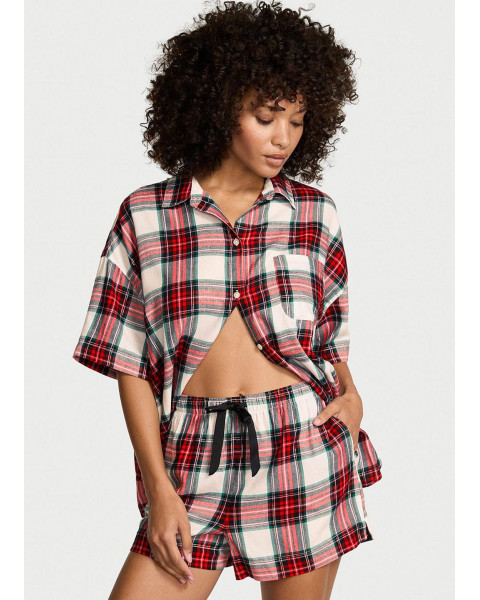 Піжама жіноча Victoria's Secret Flannel Oversized Short Pajama Set — червона картата піжама оверсайз із сорочкою та шортами