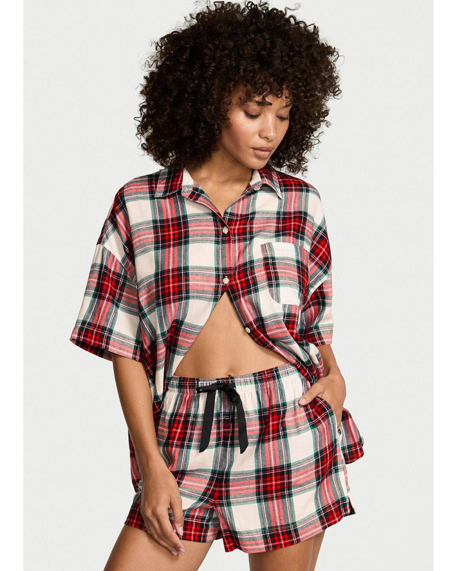 Піжама жіноча Victoria's Secret Flannel Oversized Short Pajama Set — червона картата піжама оверсайз із сорочкою та шортами